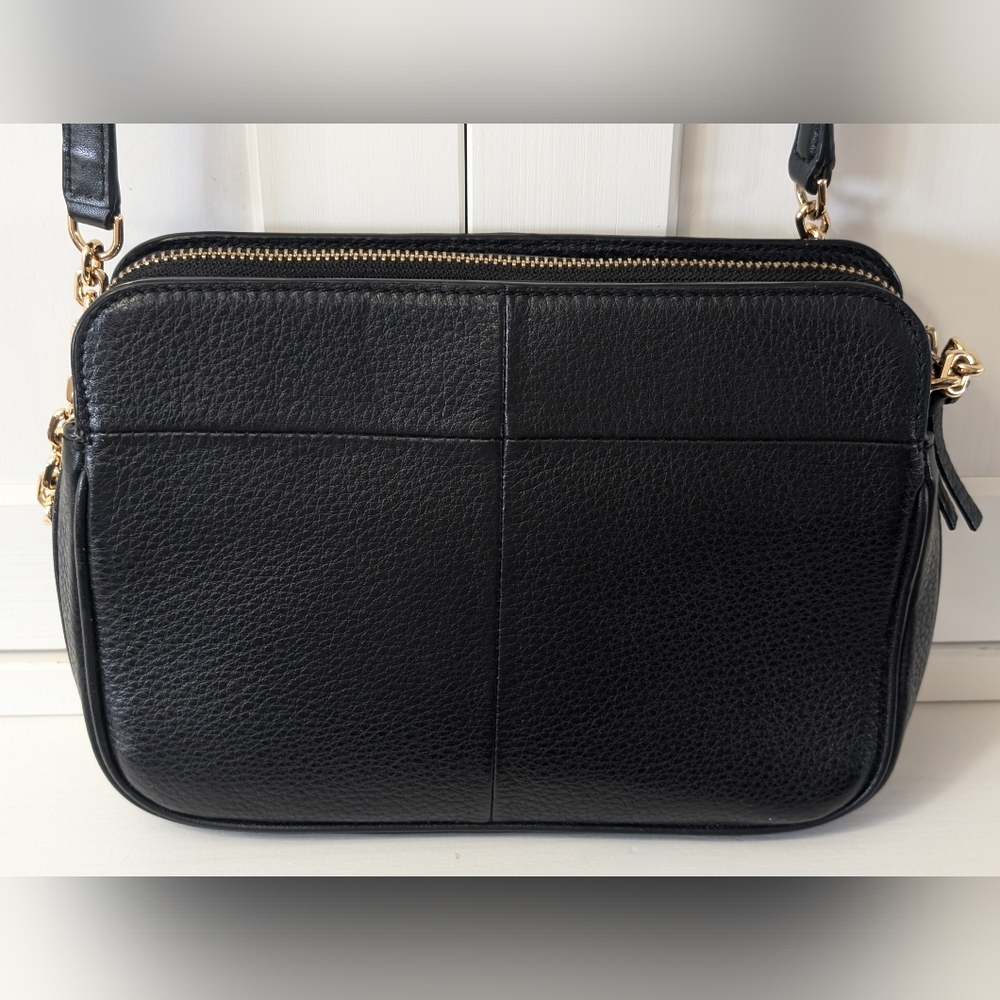 TORY BURCH - Ivy Crossbody, Black Pebbled Leather, Gold Chain, EUC. - Picture 7 of 14